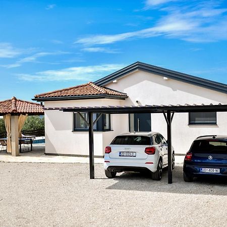 Wonderful Holiday House Bruno Zadar Exterior foto