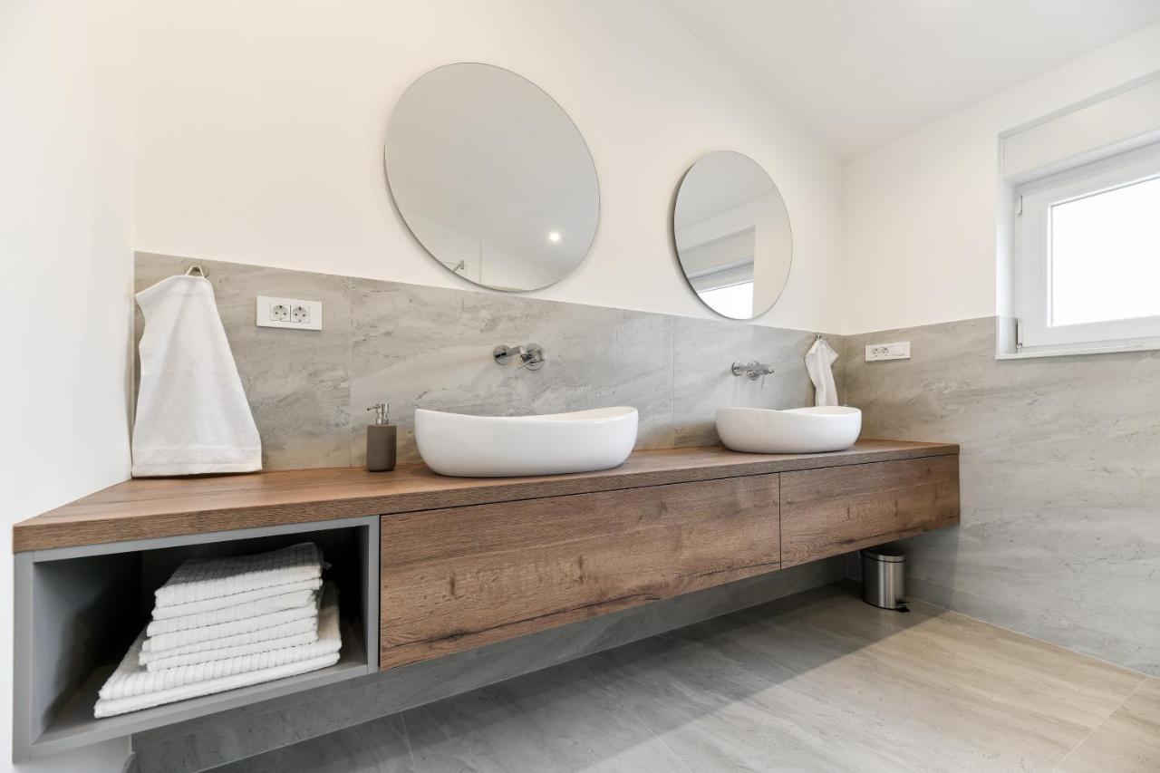 Wonderful Holiday House Bruno Zadar Exterior foto