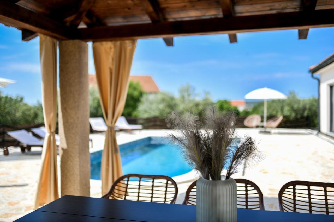 Wonderful Holiday House Bruno Zadar Exterior foto